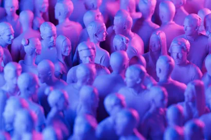 Crowd of figurines